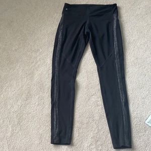 NUX black leggings with pockets